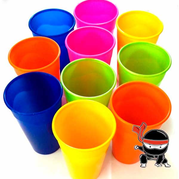 Copos plásticos